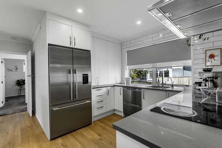 253 Levers Road Matua_24