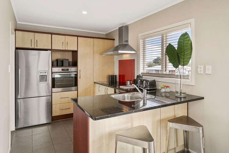 30 London Street Te Atatu Peninsula_5