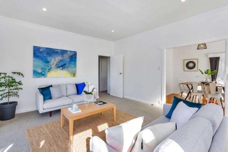 727 East Coast Road Browns Bay_7