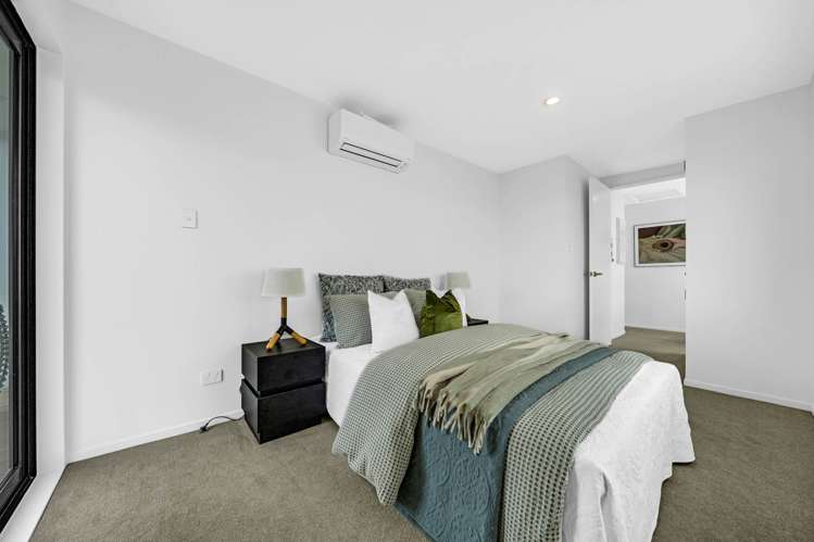8A Hattaway Avenue Bucklands Beach_16