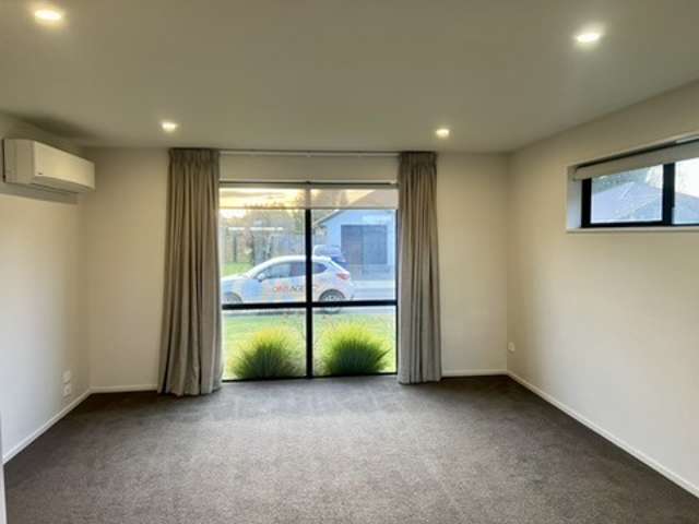 48 Quinn Crescent 11362_2