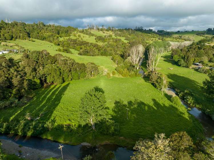 140b Doel Road Kawakawa_3