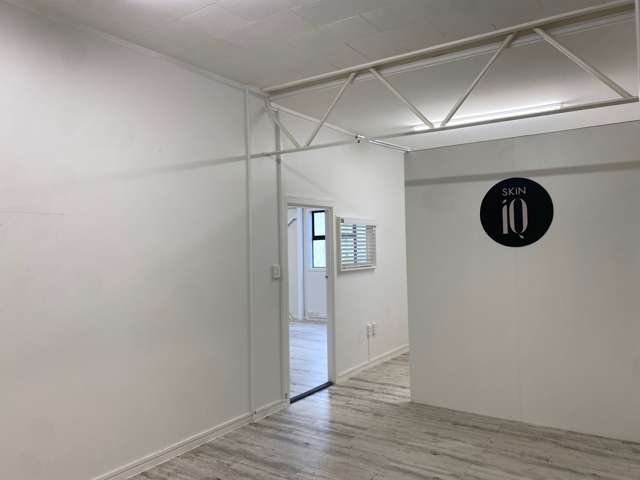 Level 1/178 Main Road Tawa_1