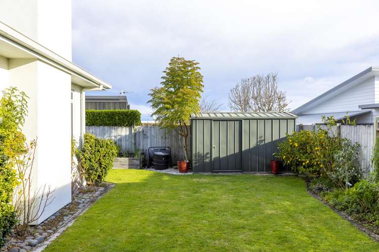 25 Magnolia Rise Waipahihi_22