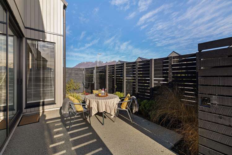 2 Boulder Lane Jacks Point_3