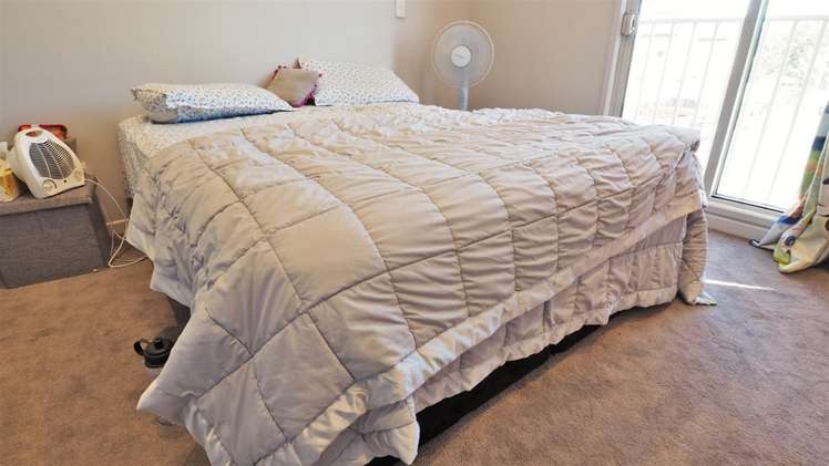 13 Kaihua Terrace Mangere Bridge_7