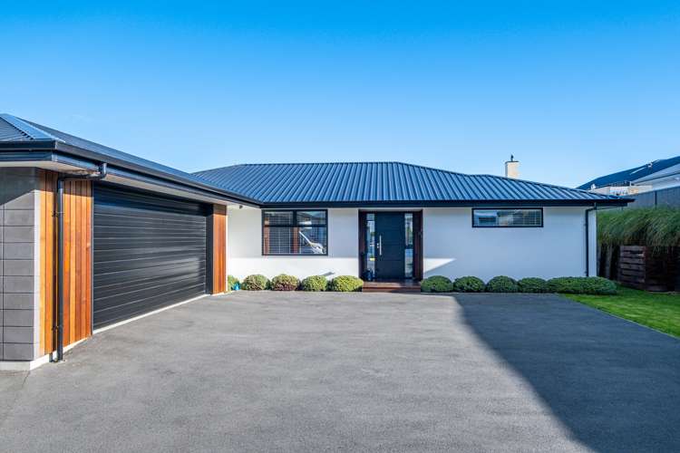 22 Meadowstone Street Gleniti_23