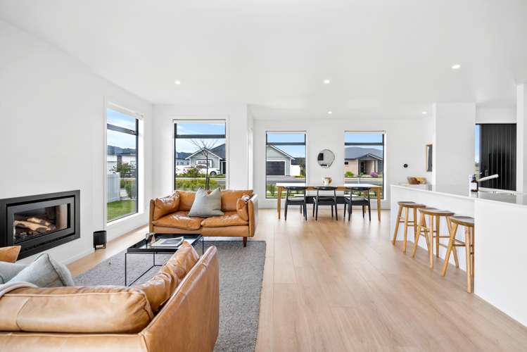 20 Maturiki Drive One Tree Point_9