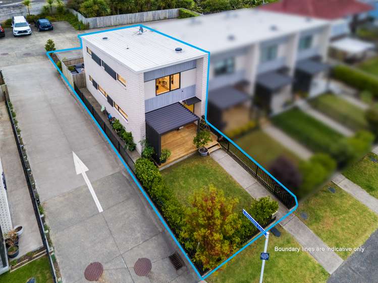 32a Titoki Street Te Atatu Peninsula_21