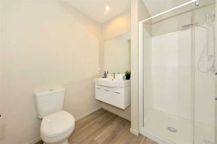 19 Farnborough Way Rolleston_8