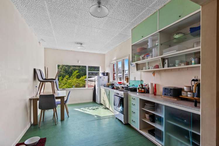 1614 Great North Road Waterview_16