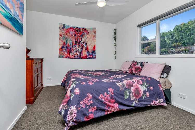 14 Commins Road Onerahi_11