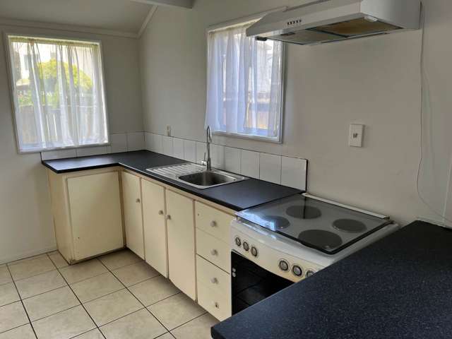 5/5 Thorn Place Papatoetoe_3