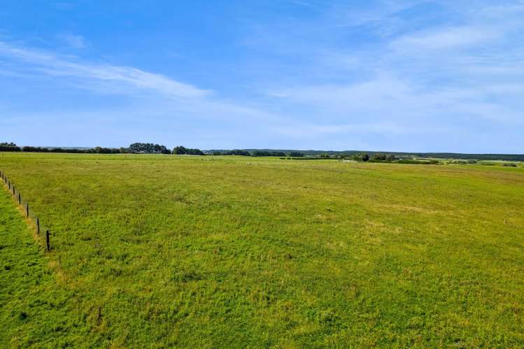 78 Nukumaru Station Road Waitotara_9