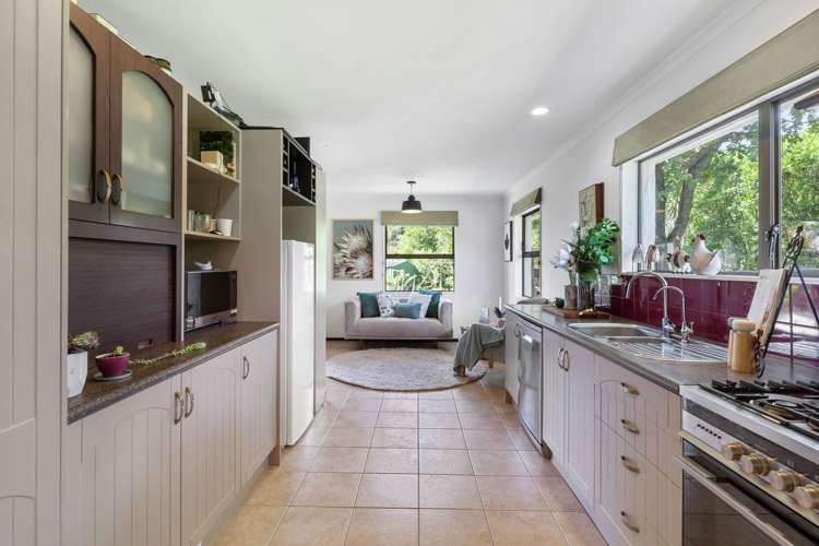 49a Advene Road Cockle Bay_12