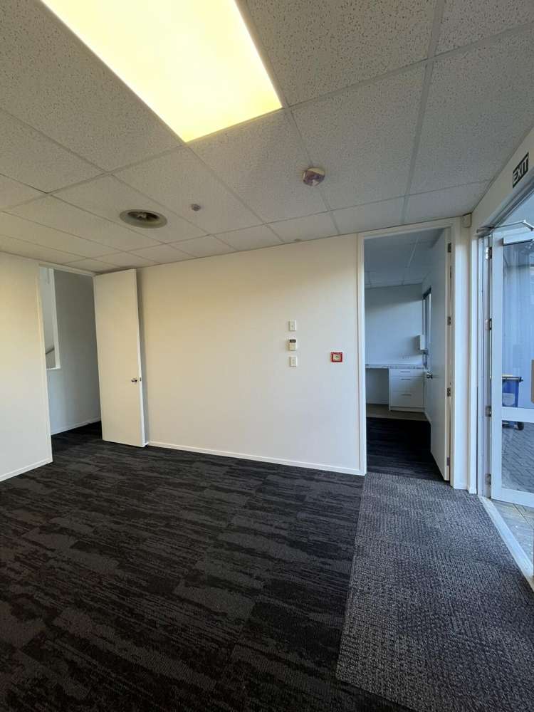 50B Tarndale Grove Albany_7