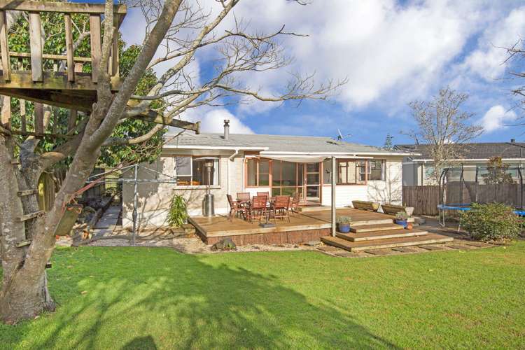 64 Evelyn Road Cockle Bay_19