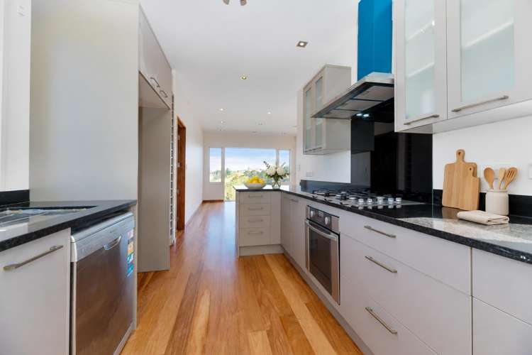 56 Whites Road Whitford_1