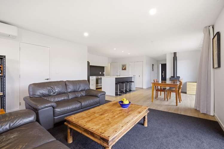 45 Suffolk Drive 11099_5