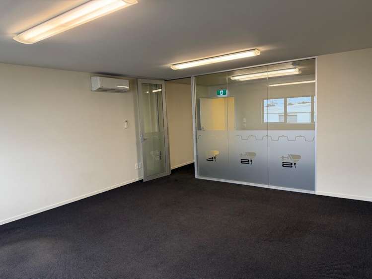 10/19 Nga Mahi Road Sockburn_6