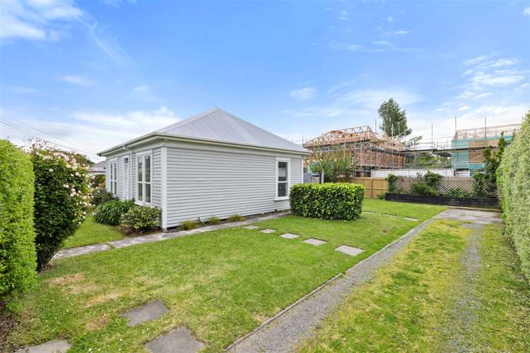 46 Hopkins Street Woolston_18