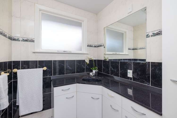 32 Golf Links Road Shirley_11