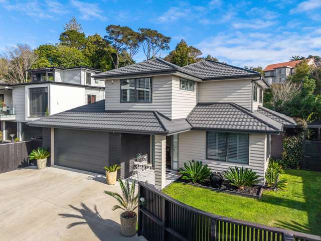 Mission Bay Executive - Presents better than new!