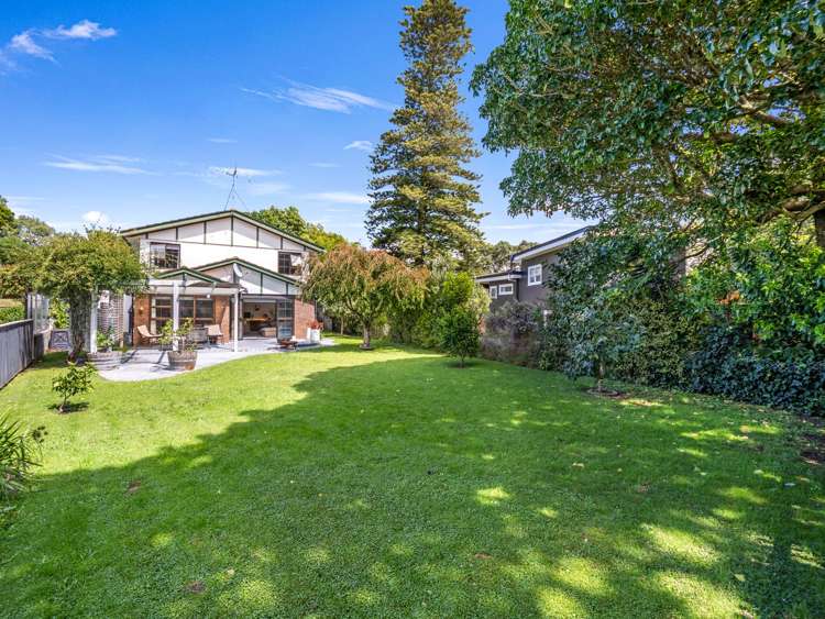 1 Acton Place Saint Johns Hill_5