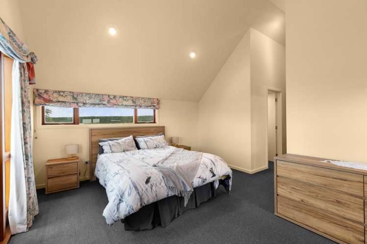 75 Arnott Street and part there of 75A Reid Line West Feilding_16