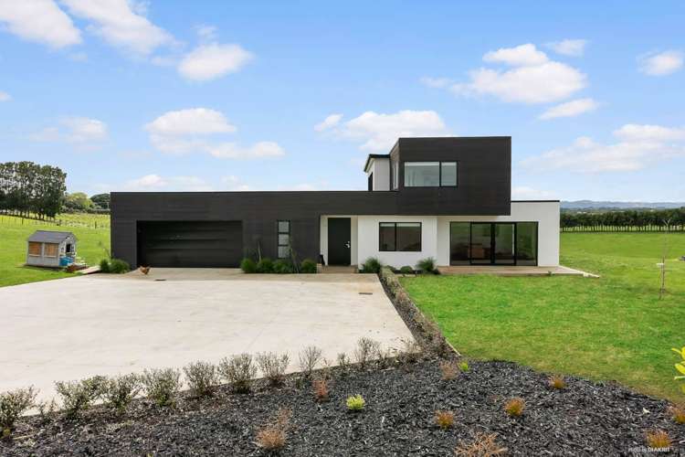 160 Batty Road Kingseat_17