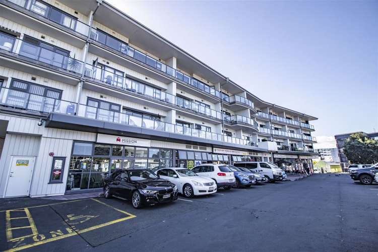 2h/83 New North Road Eden Terrace_17