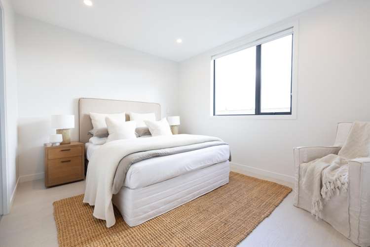 91 Waituarua Drive "Waiata Shores" Takanini_13