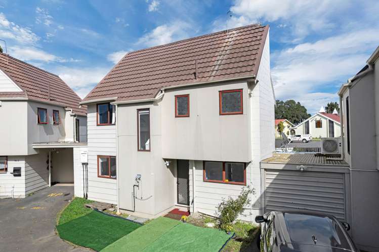 11/19A Gray Avenue Mangere East_23