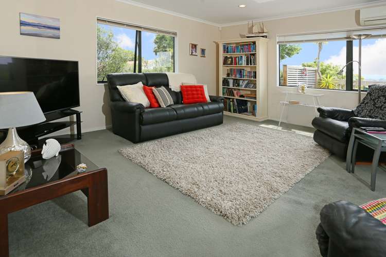 8a Humphrey Kemp Avenue Henderson_9