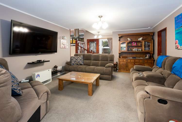 2/9 Dell Way Bucklands Beach_6