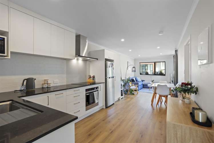 8 Honowai Street Kumeu_10