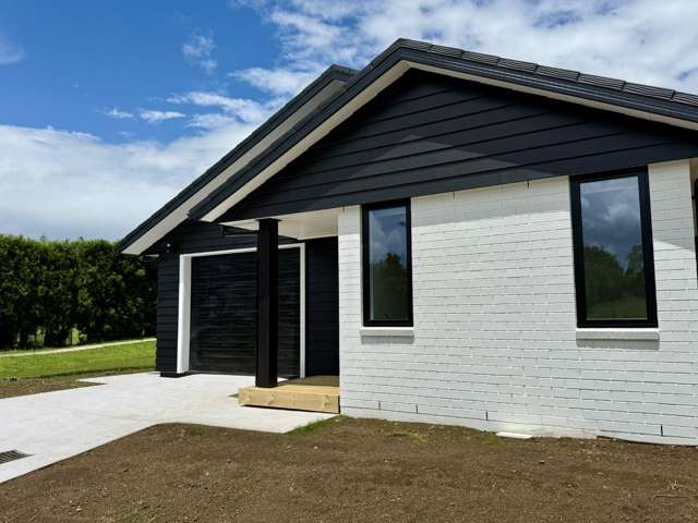 BE THE FIRST TO CALL THIS BRAND-NEW KERIKERI HOME YOURS!