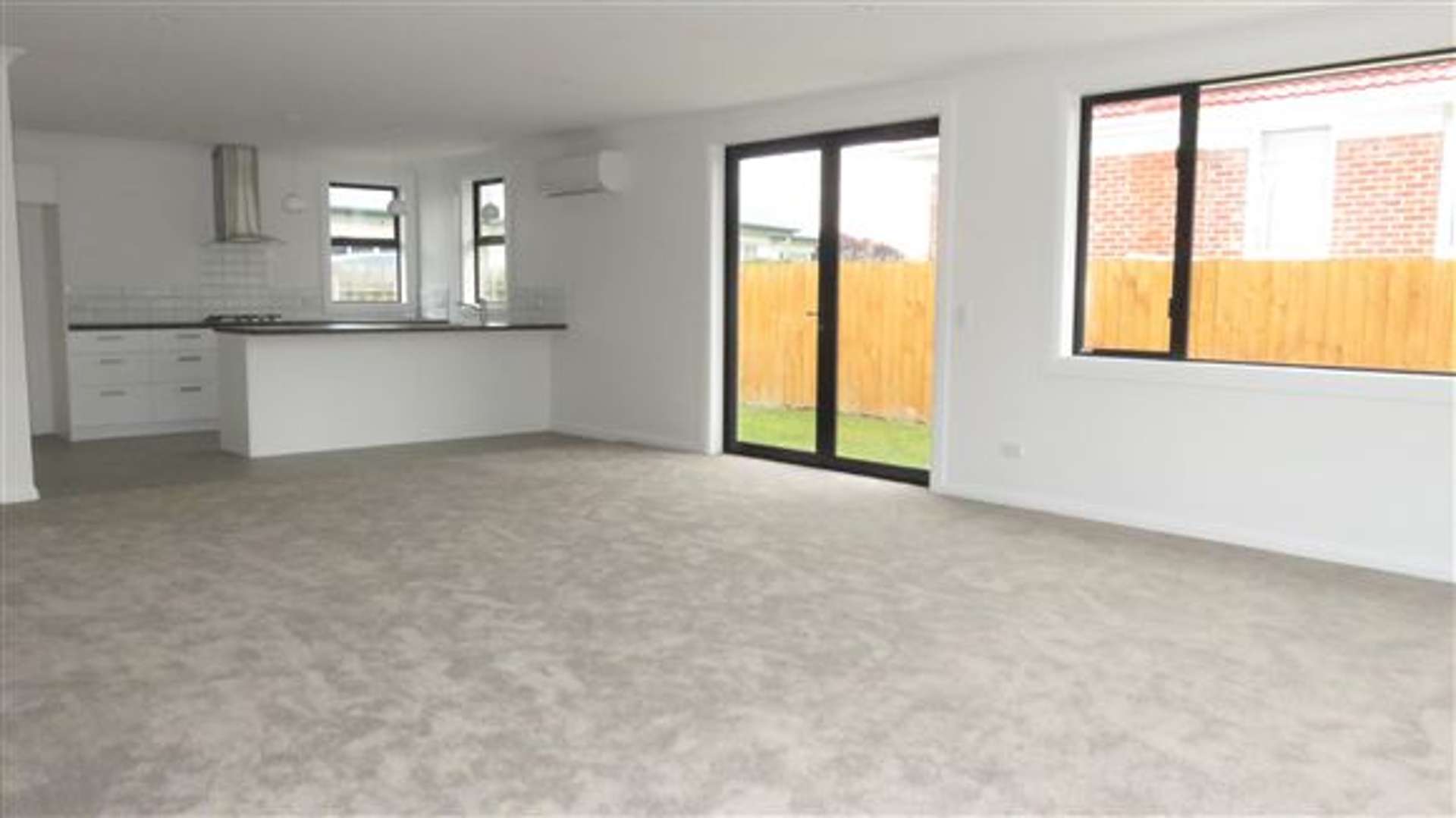 12b Norwood Street Waimataitai_0