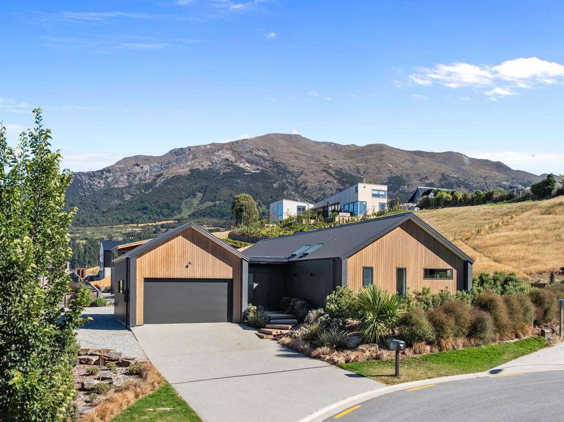 13 Magpie Place Lake Hawea_0