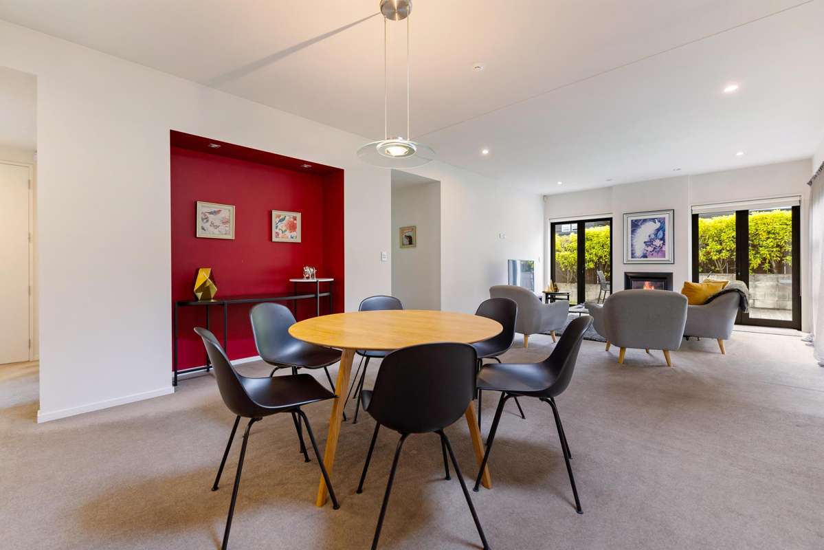 8 Hallenstein Street_3