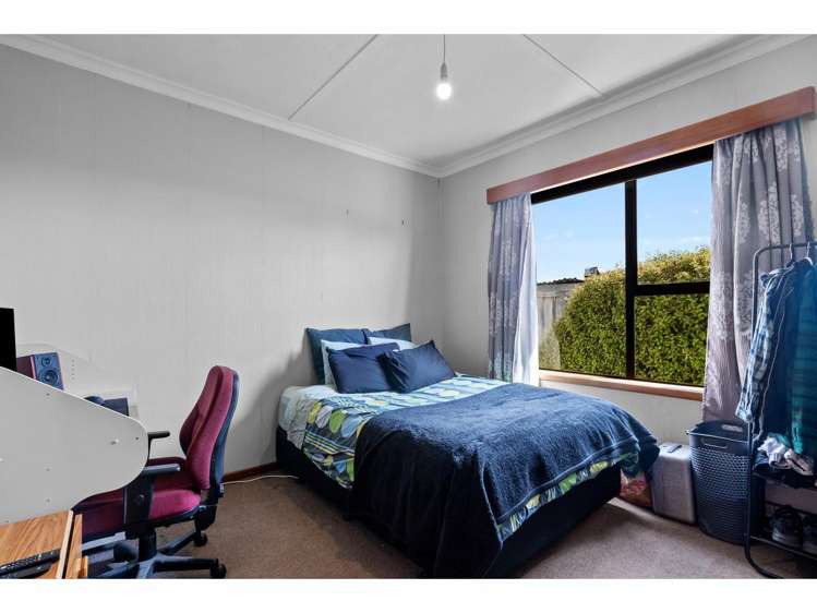 2 Scott Street Strathern_12