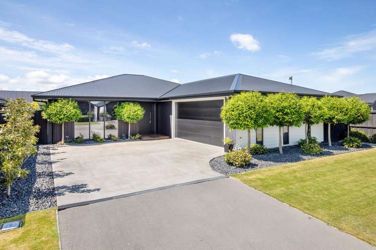 3 Biggles Place_0