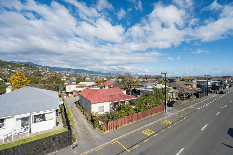 53 Beach Road Tahunanui_10