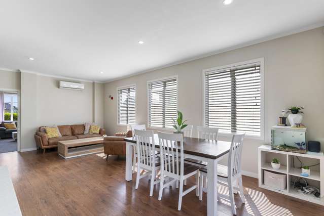 6 Turua Rise Karaka_4