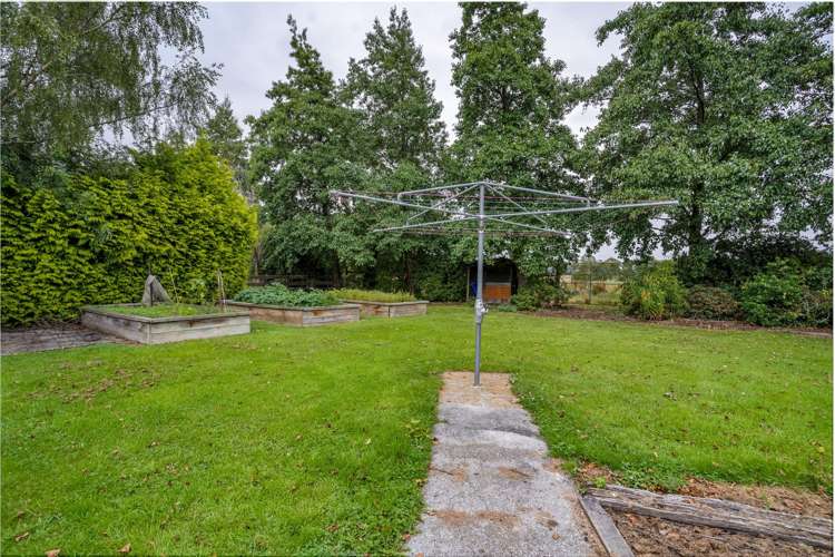 333 Thomsons Crossing East Lochiel_38