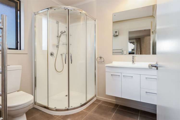 24 Algarve Close Blenheim Central_11