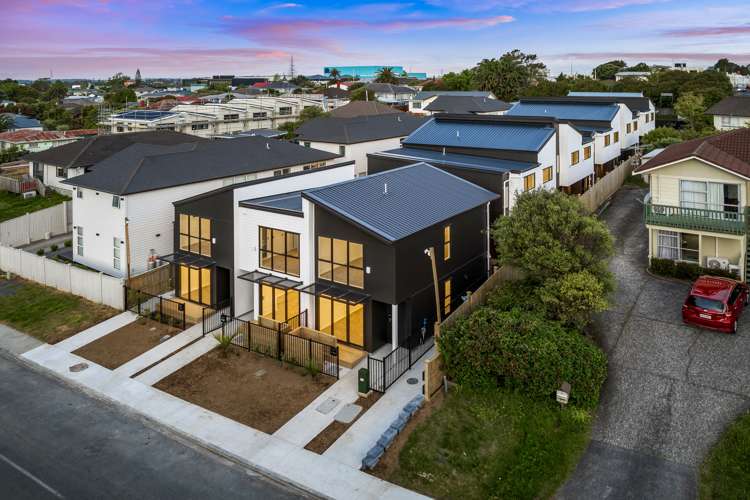 1/23 Tudor Road Henderson_16