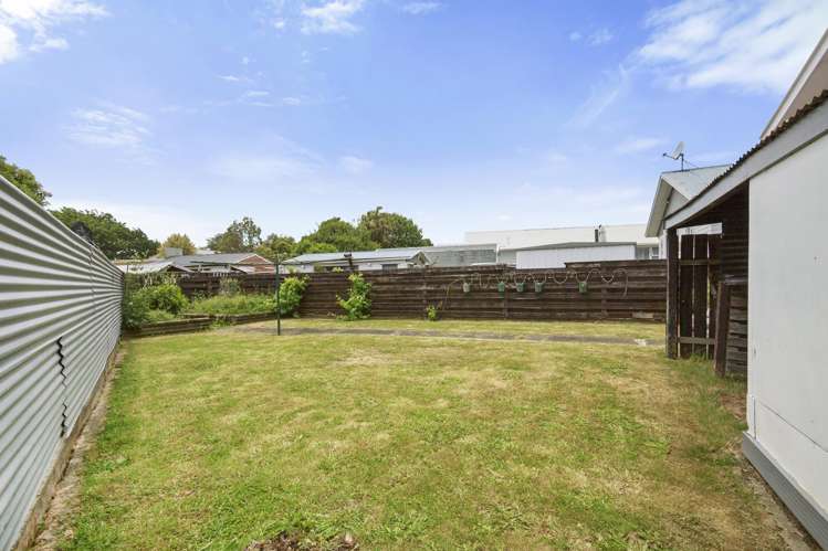7 Kentucky Street Totara Park_15