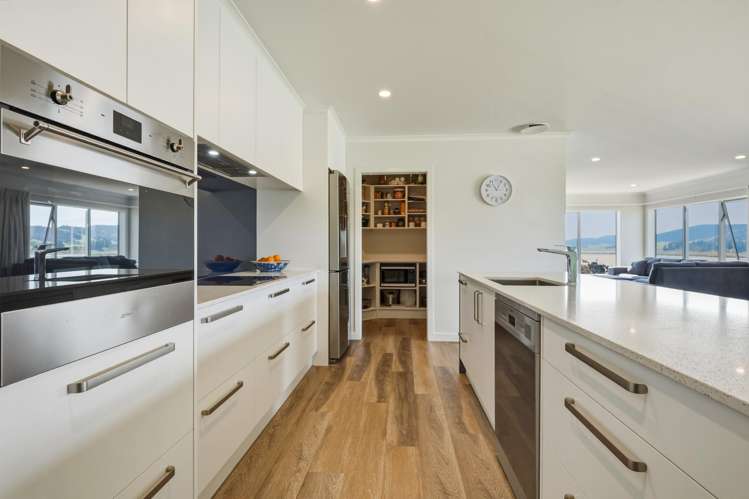 268 Baker Road_5