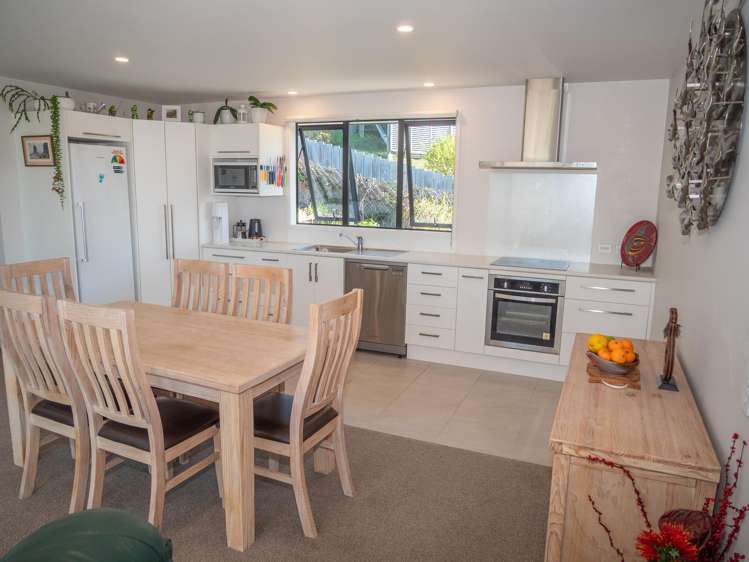 25 Cable Bay Block Road Cable Bay_6